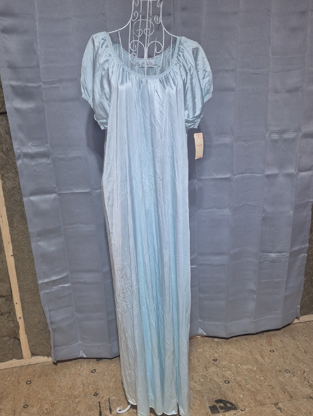 Vanity Fair Light Blue Long Nightgown